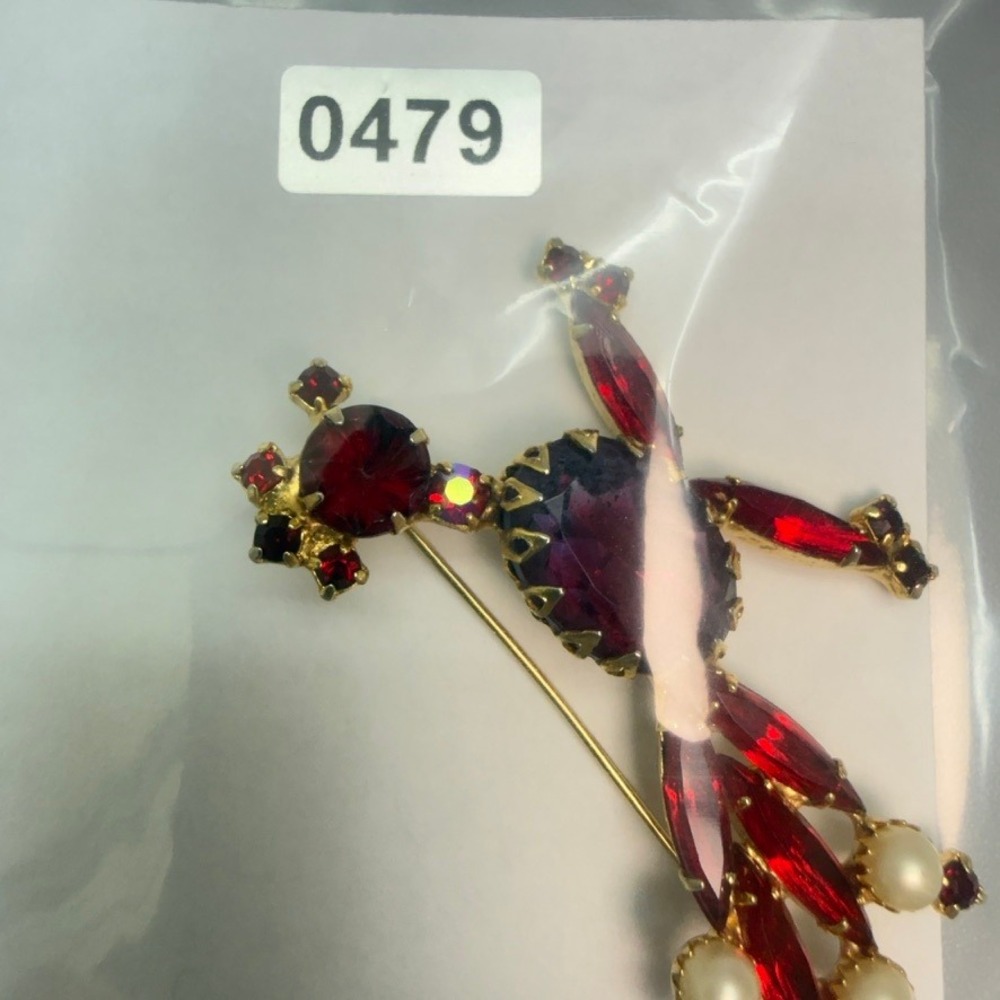Vintage Red Rhinestone Roadrunner Brooch Bird MCM D&E Julianna?? - Picture 7 of 7